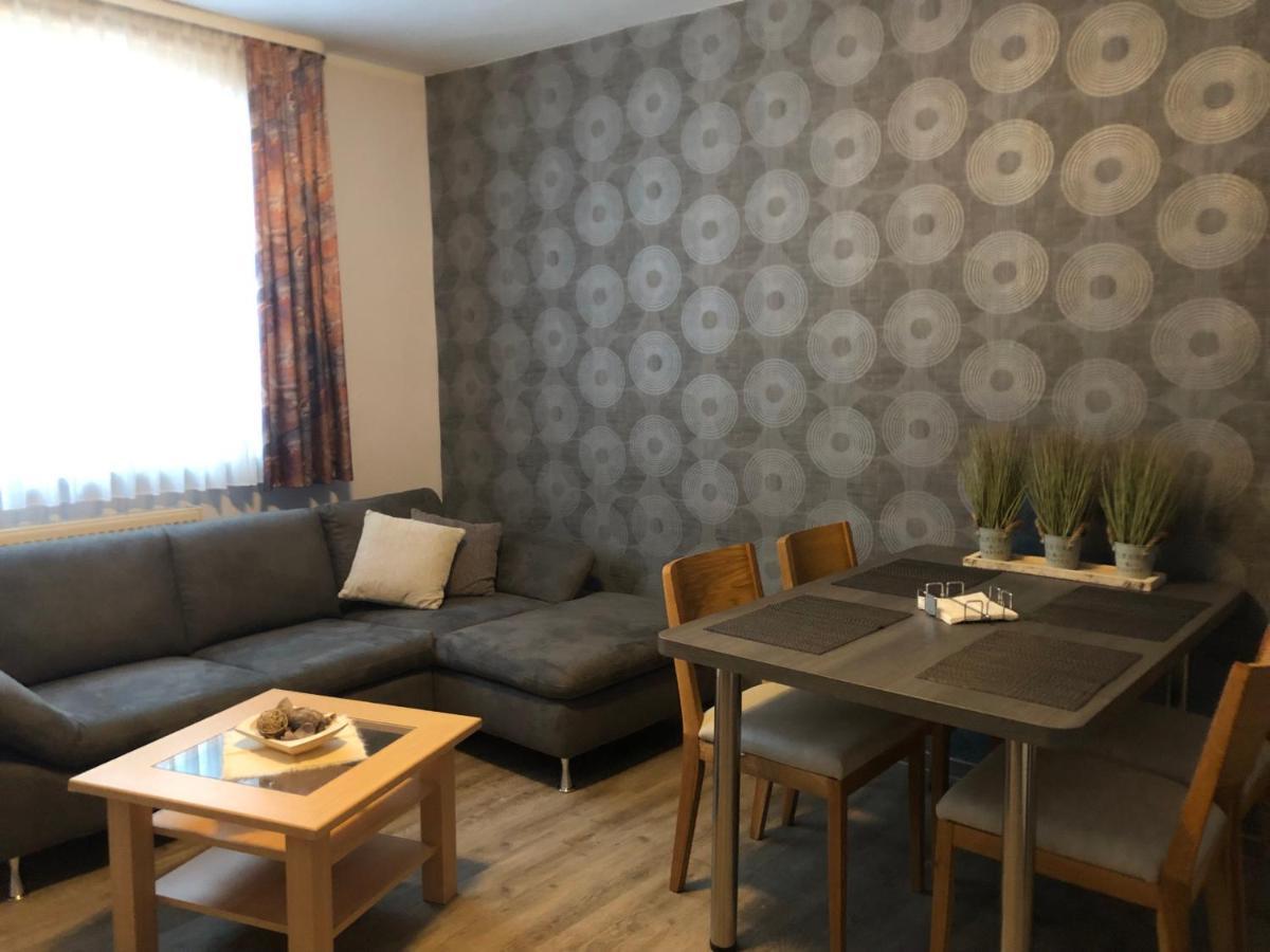 Pension Landhaus Machold Friedrichroda Εξωτερικό φωτογραφία