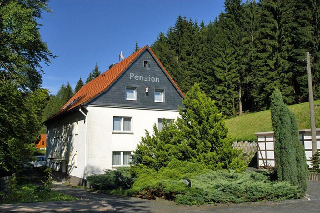Pension Landhaus Machold Friedrichroda Εξωτερικό φωτογραφία