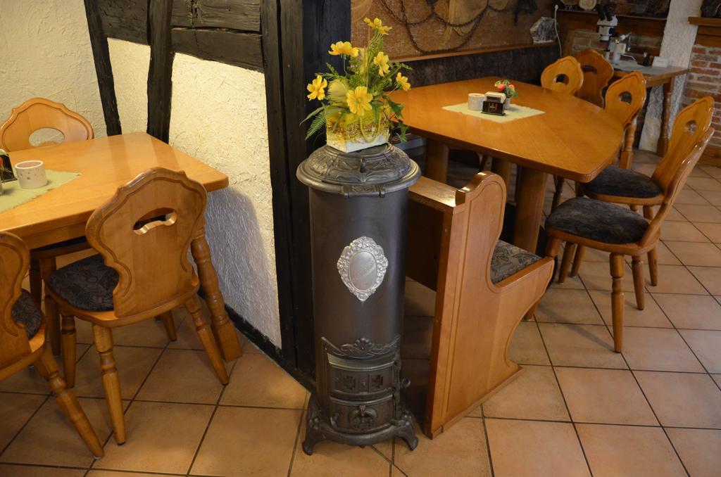 Pension Landhaus Machold Friedrichroda Εξωτερικό φωτογραφία